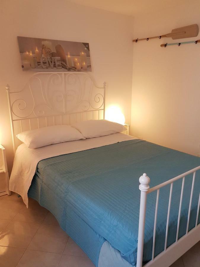 Casa Vacanza La Conchiglia Villa Monopoli Bagian luar foto